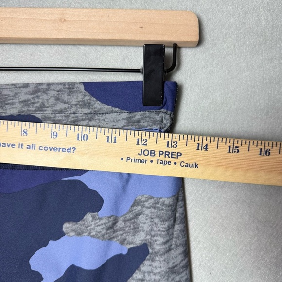 Aerie Women’s High Rise Blue and Gray Camouflage Leggings with Waist Tie size M - Picture 9 of 10